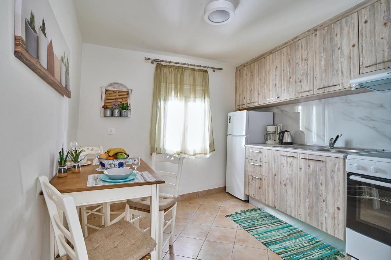 Ekavi Apartment 키사모스 외부 사진